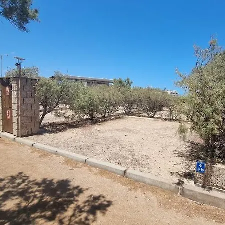 Camping Montaña Roja * El Médano