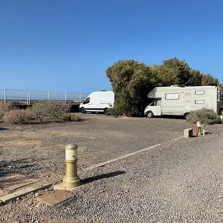 Camping Montaña Roja El Médano