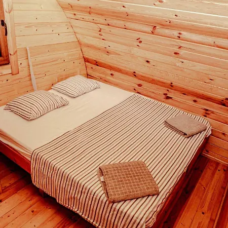 Camping Montana Roja 酒店