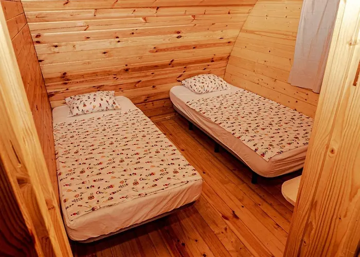 Hotel Camping Montana Roja