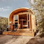 מלון Camping Montana Roja