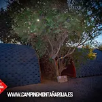 מלון Camping Montana Roja