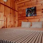 מלון Camping Montana Roja
