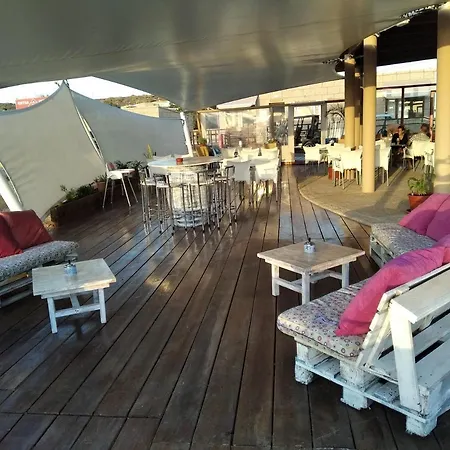 Camping Montana Roja Kemp