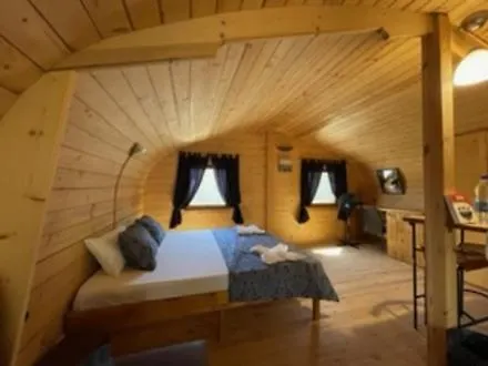 Camping Montana Roja Kemp *